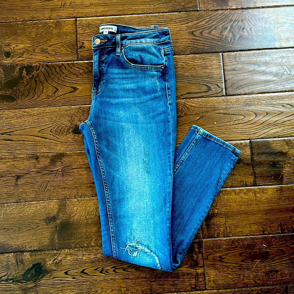 VIGOSS JAGGER SKINNY - Destructed Dark Wash.  Size 30.